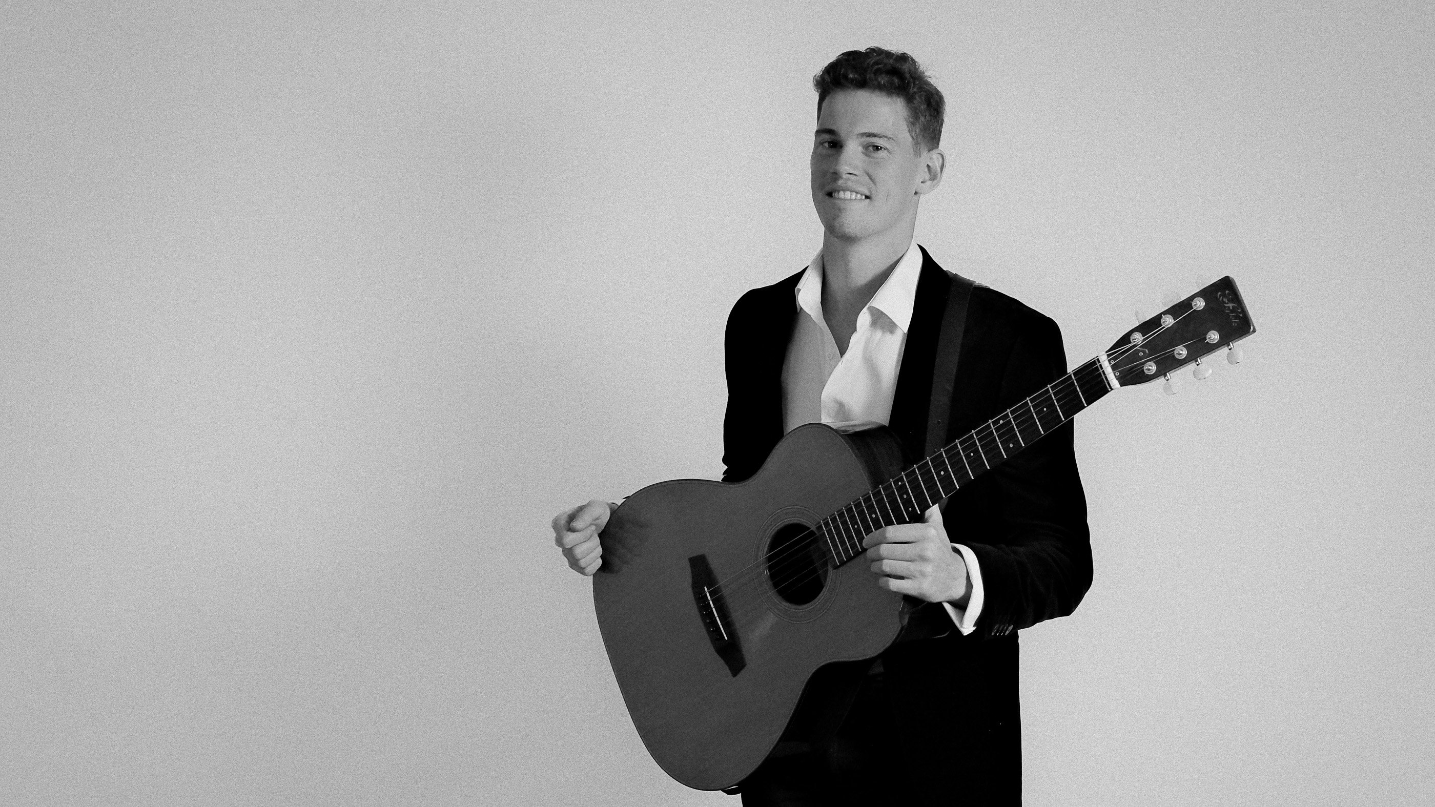 Americana singer Joe Martin to open UK t
