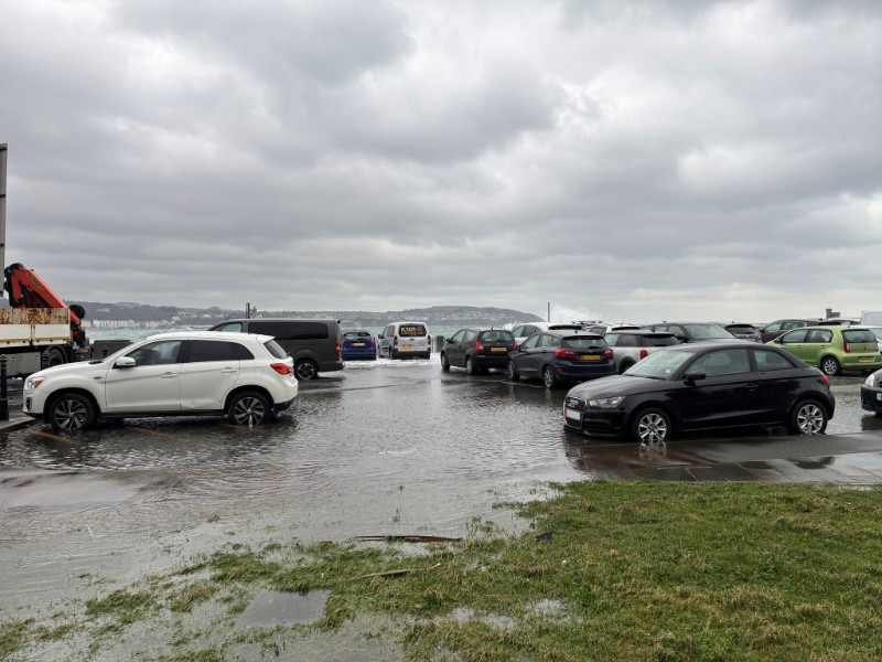Bottleneck car park shut over safety con
