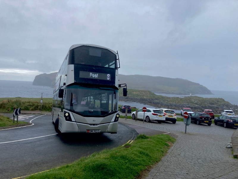 Bus drivers to go on strike