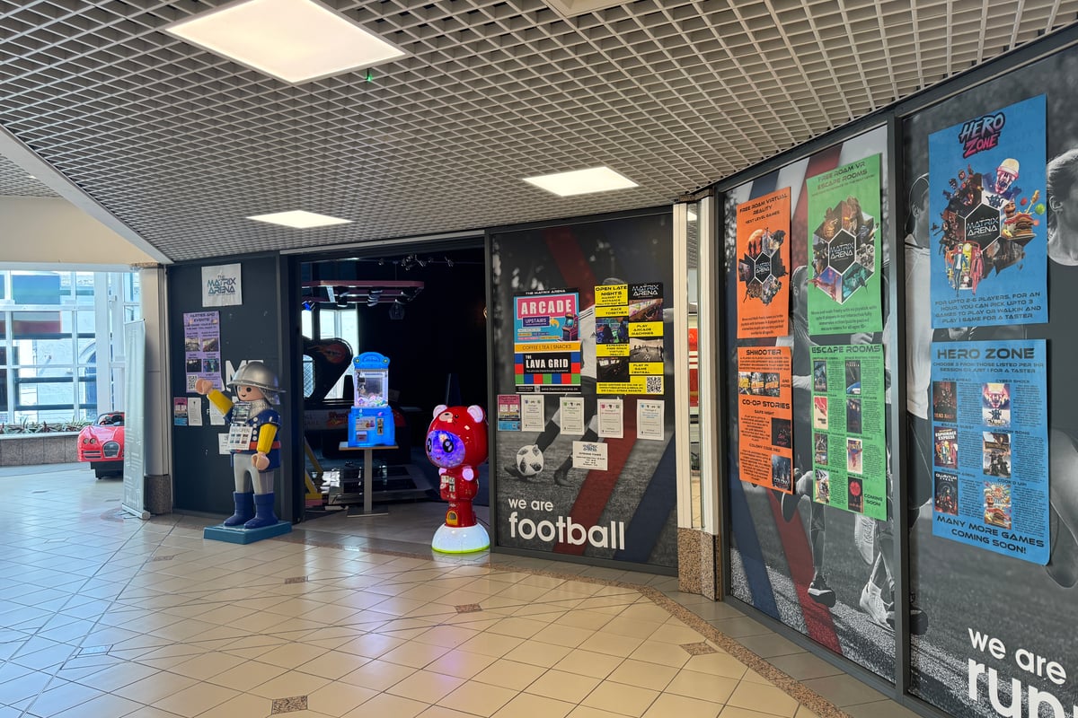 Family entertainment business moves back