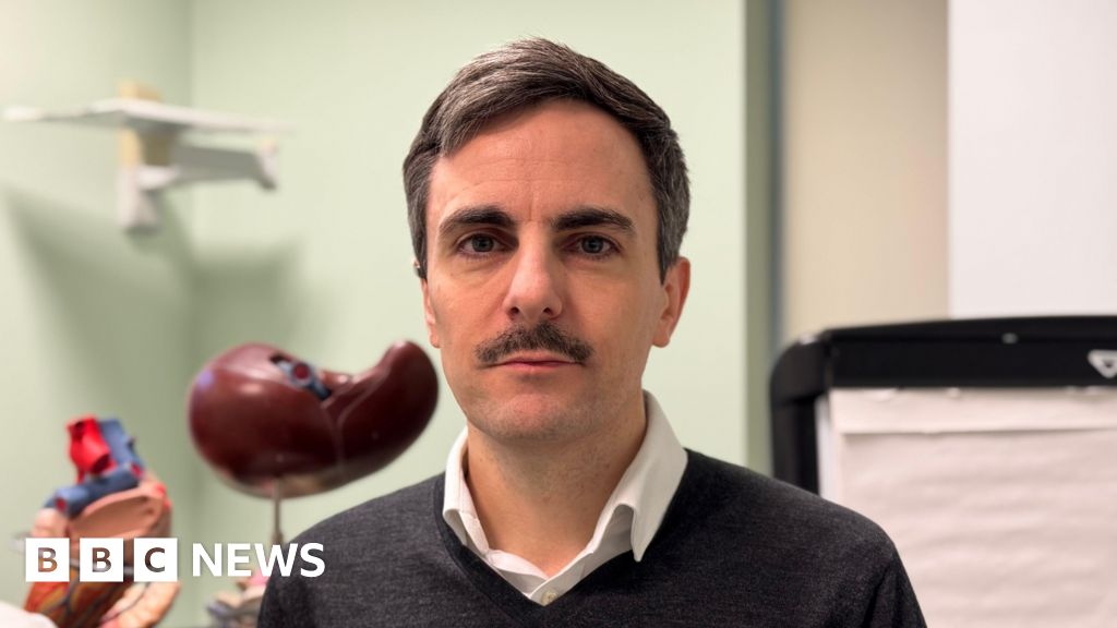 'Long way for Manx Care to win trus