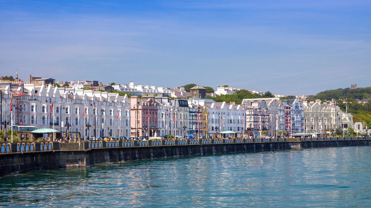 Man fined hundreds after being found wit