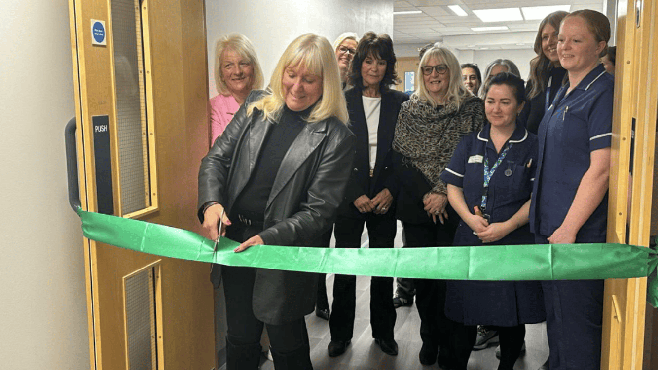 Manx Care throws open doors of hospital&