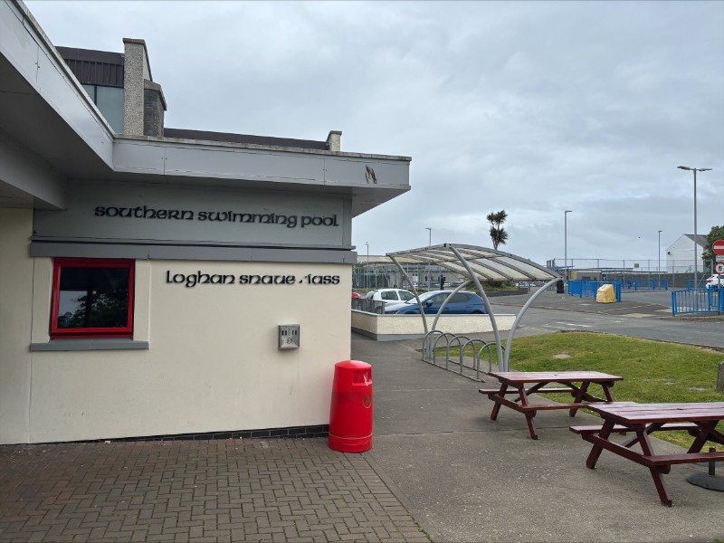 Southern swimming pool closed