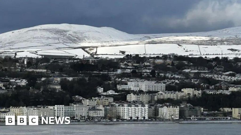 Weather warning of icy and wintry condit